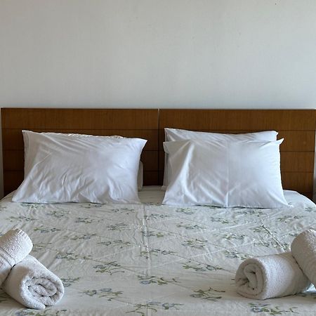 Villa Pasifai 모우르테리 외부 사진