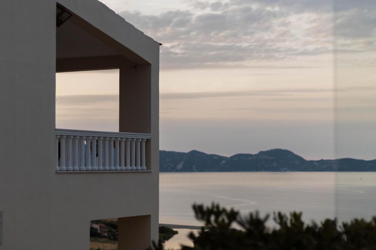 Villa Pasifai 모우르테리 외부 사진